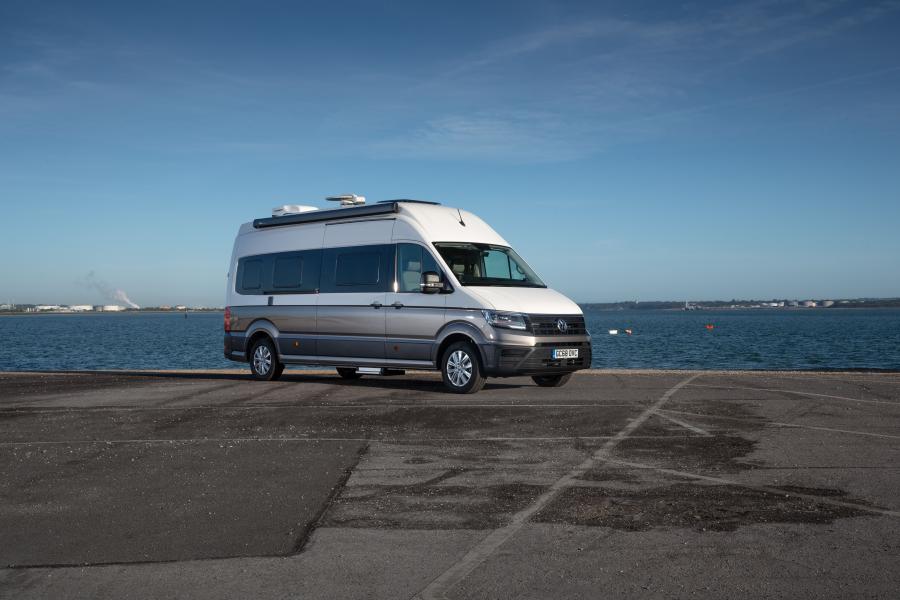  Volkswagen Grand California 680 2019 года  (UK) (фото 19 из 21)